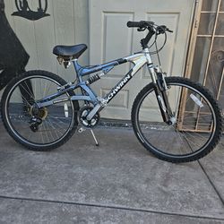 Schwinn Mountain Bike S25