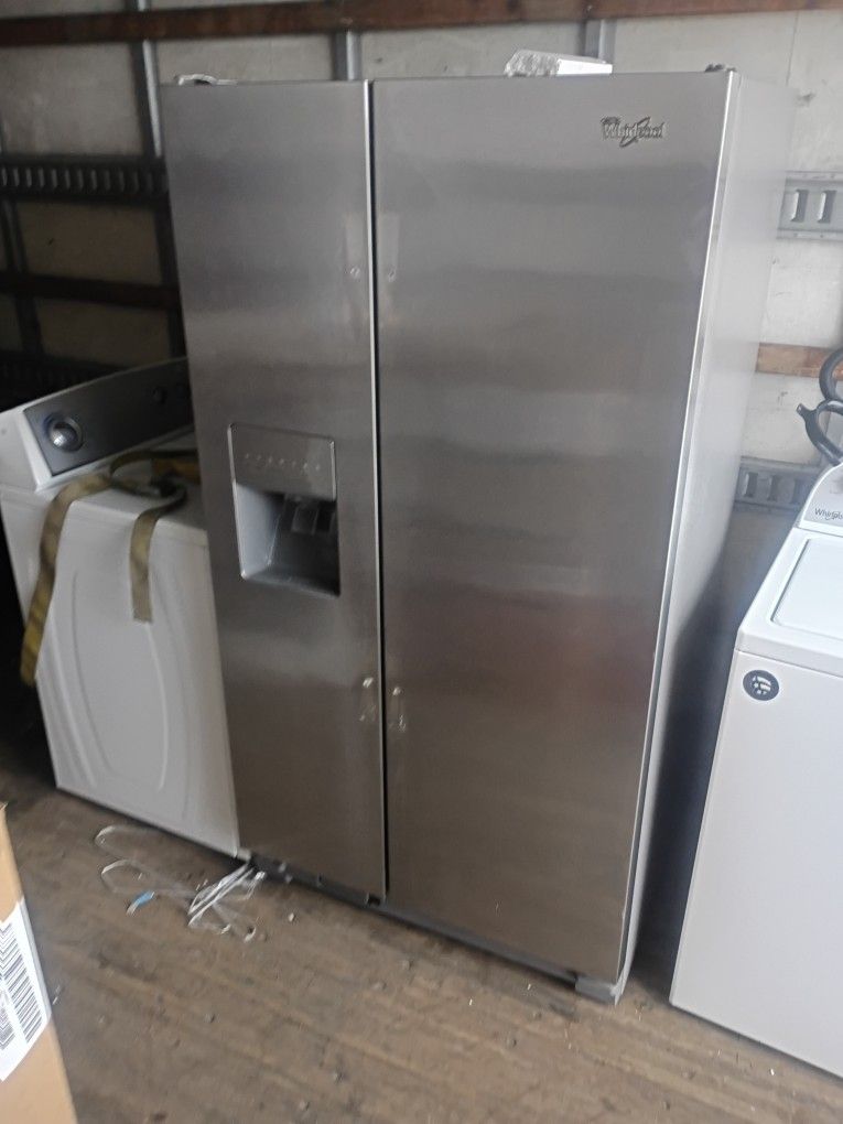 Whirlpool Refrigerator