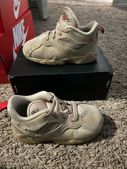 Size 7 in toddler Jordan