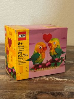 Lego Lovebirds