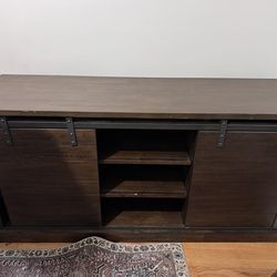 Storage Cabinet W Barn Doors