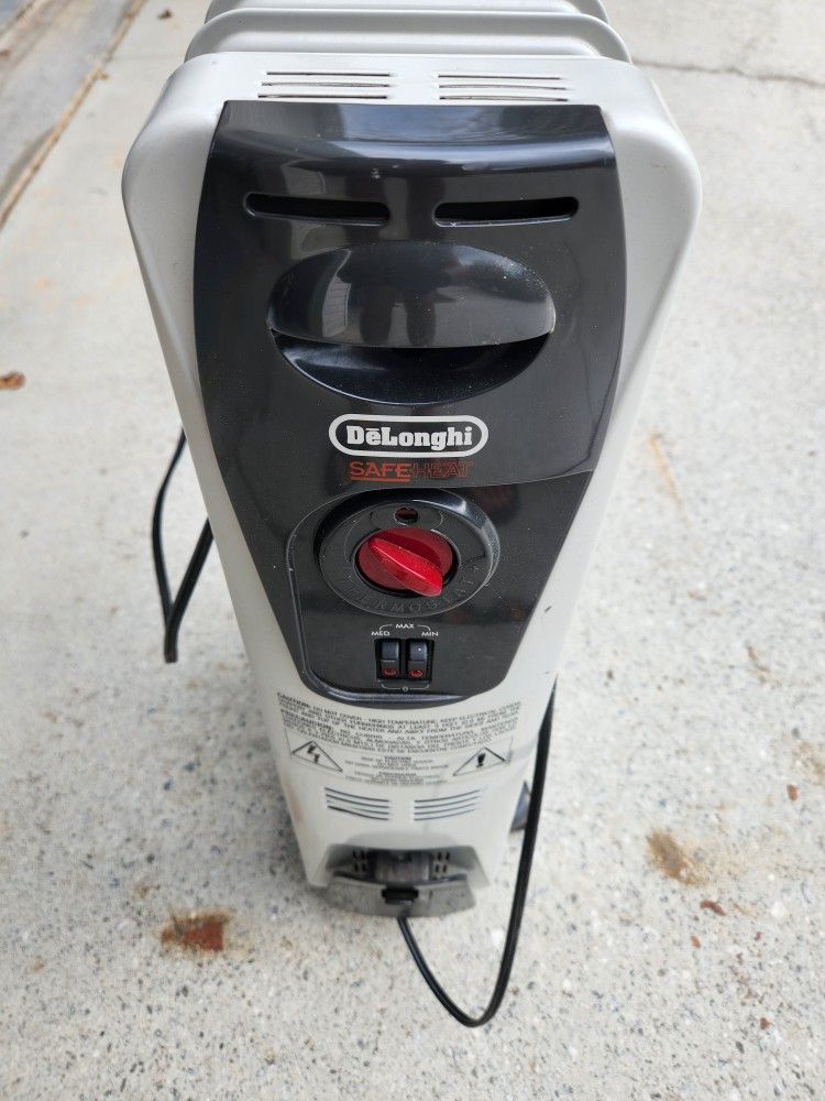 Delonghi Space Heater 