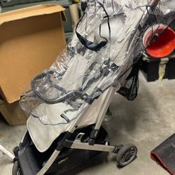 Uppababy Minu Stroller/ Coche 