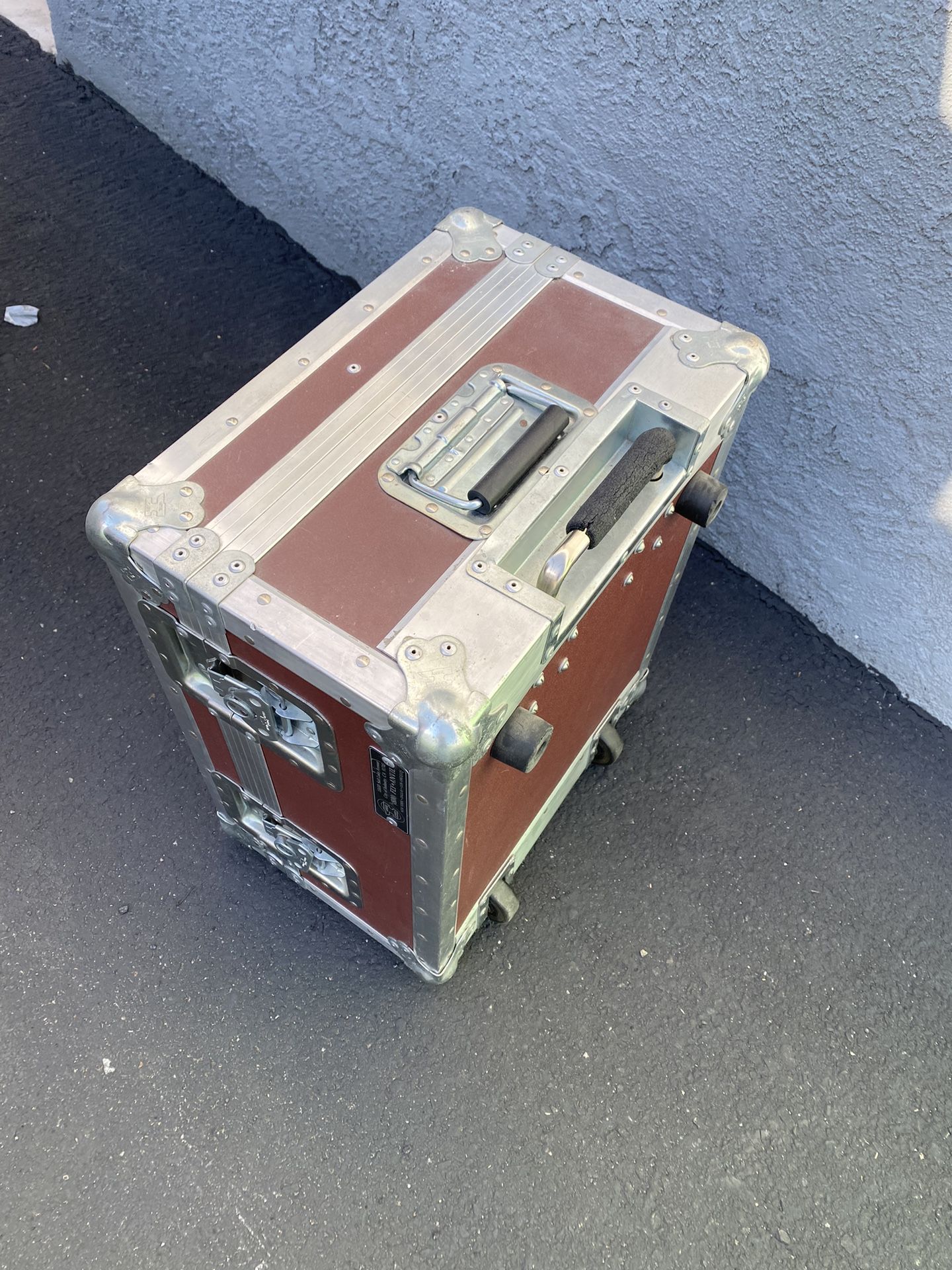 Anvil Rolling Flight Case