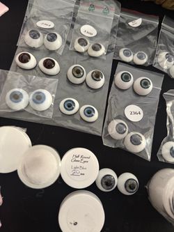 A lot of eyeballs for reborn dolls