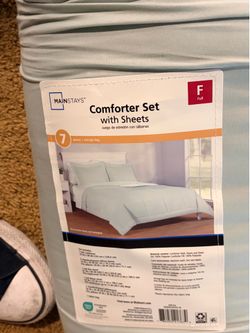 Full Size Comforter and Sheets Bed Set