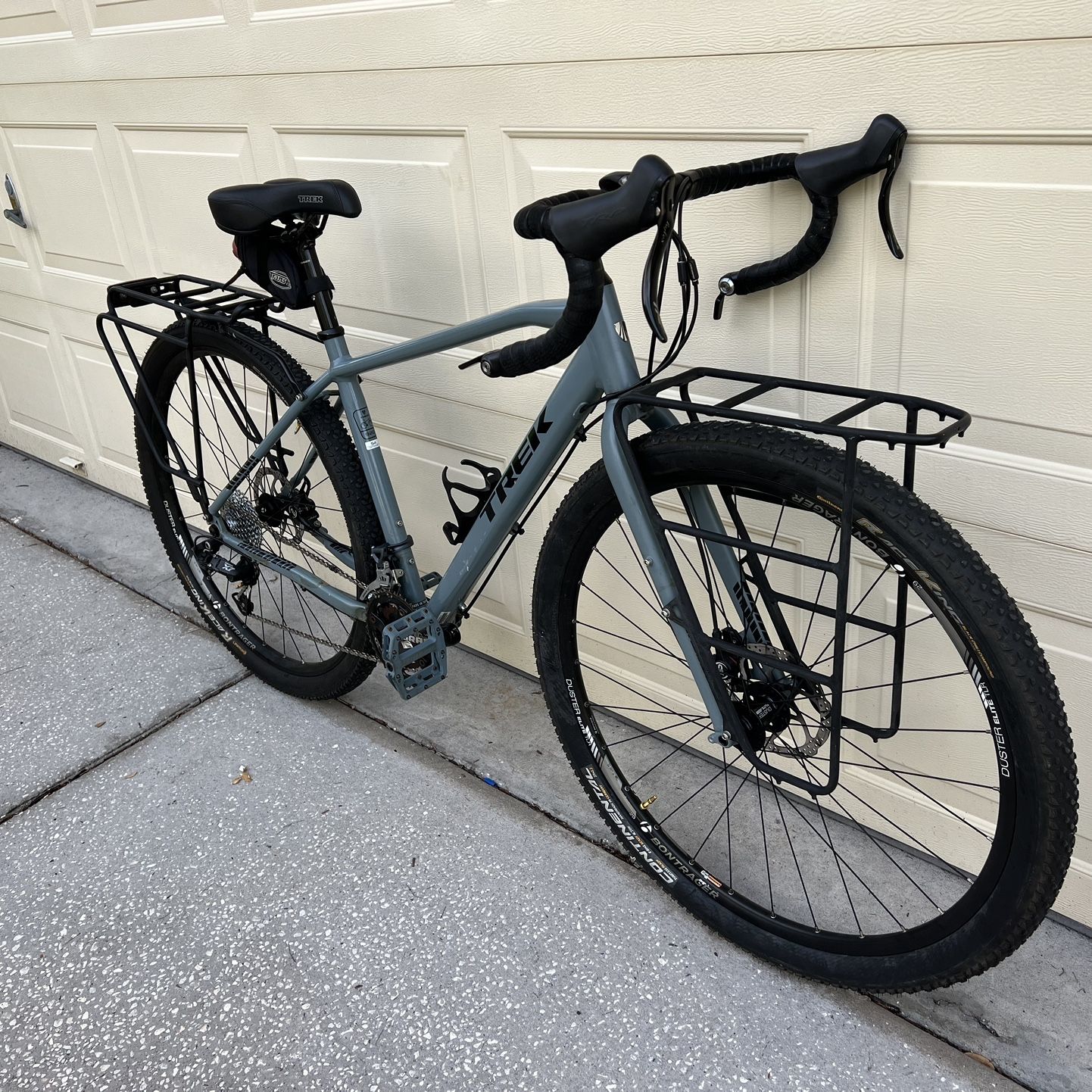 Trek Touring Bike Trek 920 2022 Trek 920 Disc 54cm Bike 2017