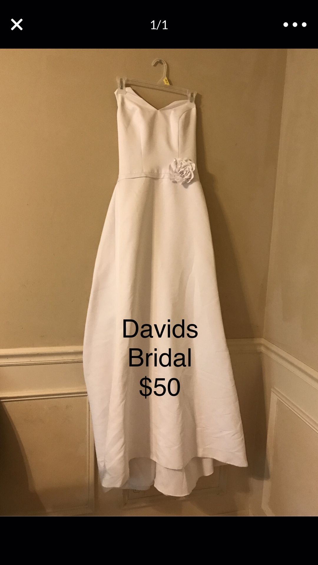 David’s Bridal Halter Wedding Dress Size:6