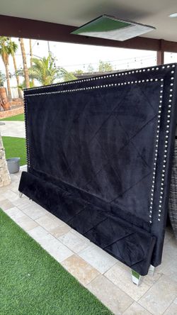King black bed