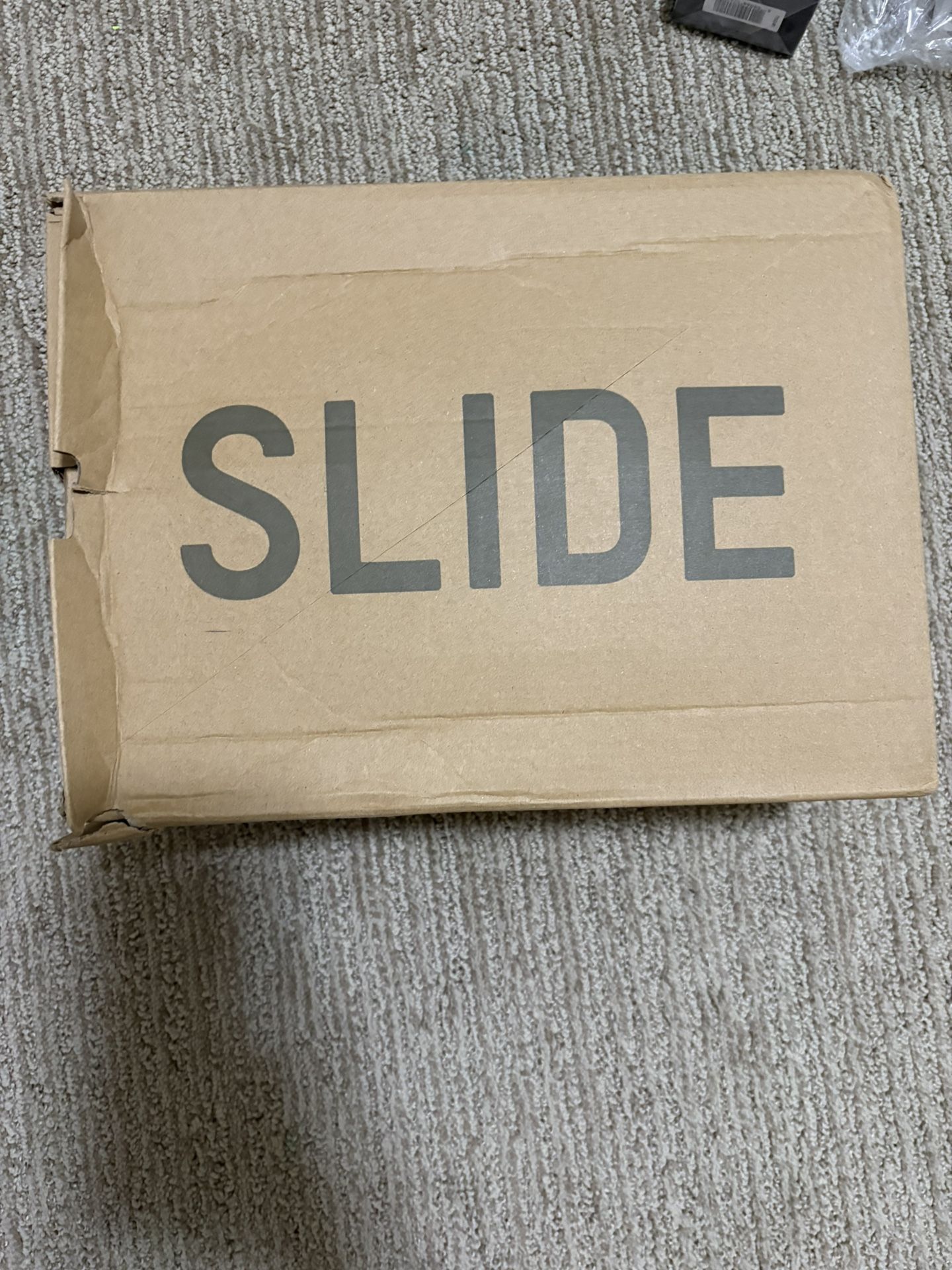 Yeezy Slides Size 8