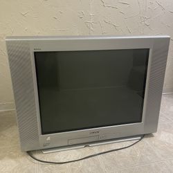 Sony Trinitron Color TV KV-27FS120 With Remote Control