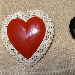 VINTAGE HEART LAPEL PINS