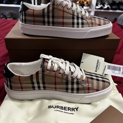 BURBERRY Beige Rangleton Sneakers 42.5