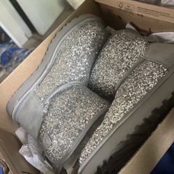 UGG Australia COSMOS Mini Bow Silver Sparkle Boots US 6
