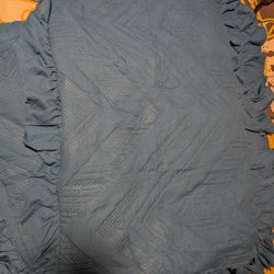 Queen Bedspread With Two Shams