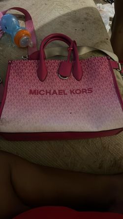 Selling My Michael Kors Purse