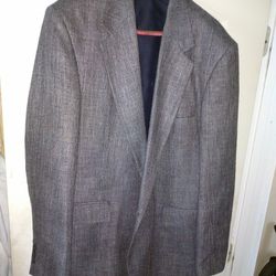 Men's Gray Suit Jacket (Size 42)
