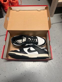 Nike panda dunks