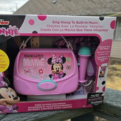 Minnie Sing Alone Boombox