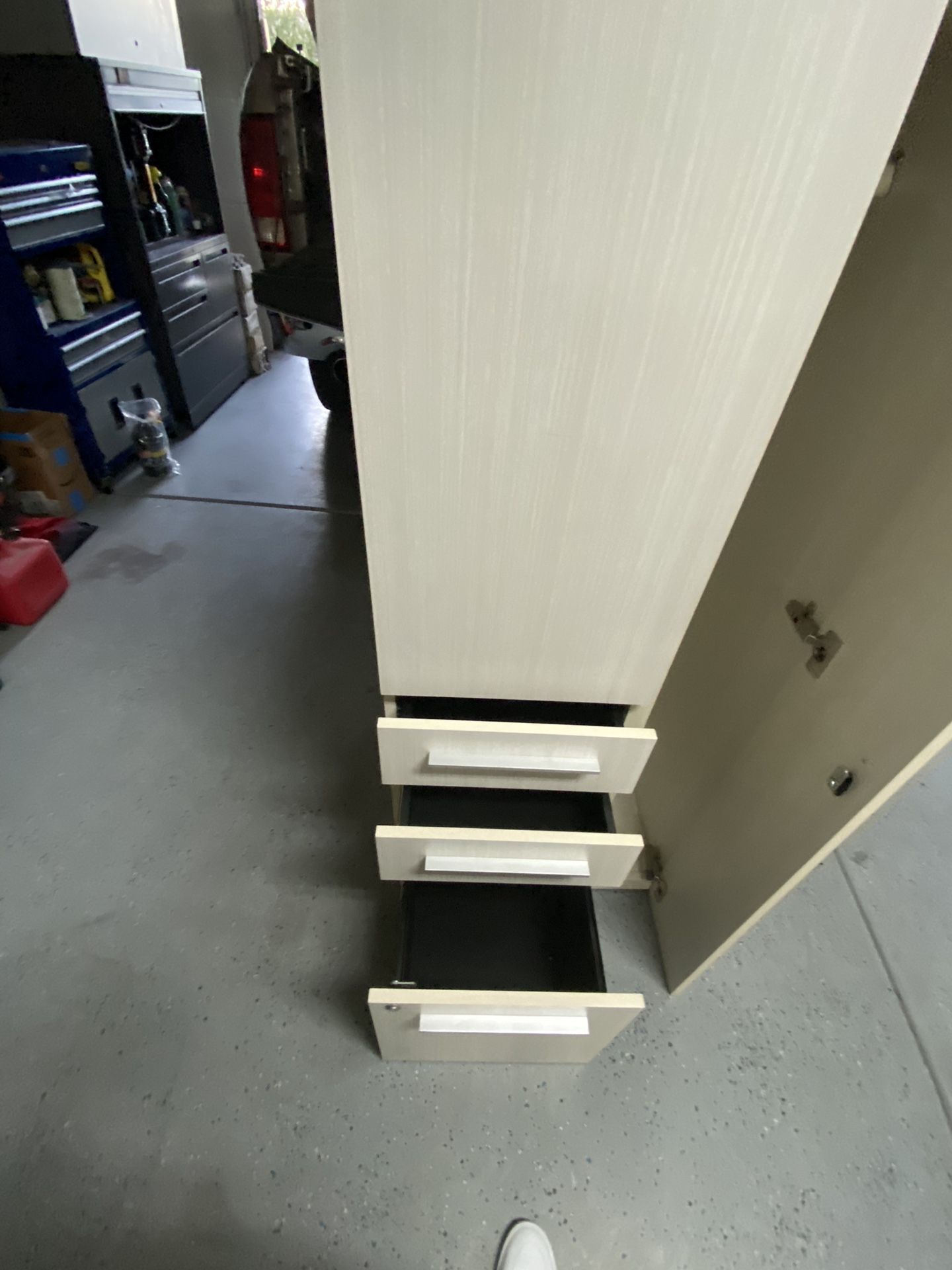 Drawer Shelve Closet