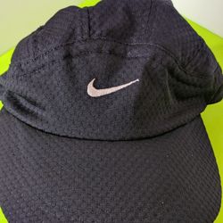 Vintage Nike Black Runner Mesh Strapback Hat Athletic Sports Cap Swoosh Logo