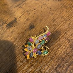 Vintage Crystal Brooch 