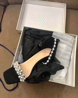 Women’s Pearl High Heels