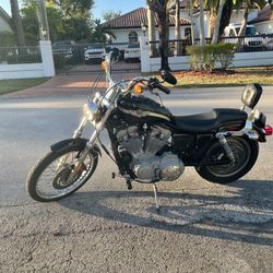 2003 Harley Davidson Iron 883