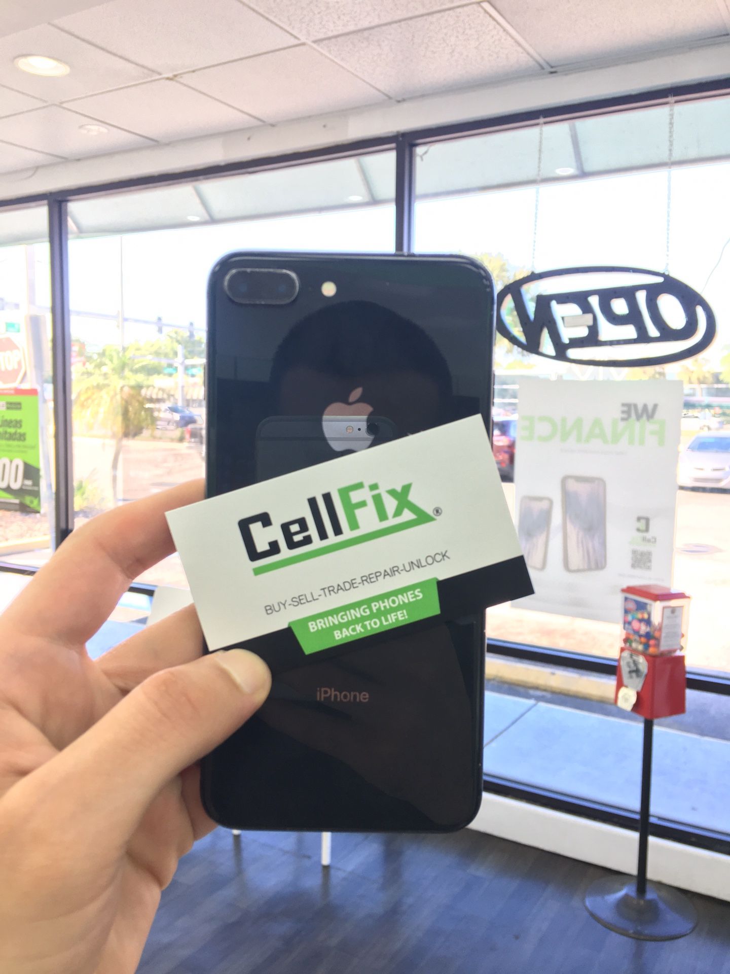 Iphone 8 Plus Unlocked - $50 Down