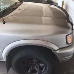 Selling 2004 Isuzu Rodeo 1000$ 