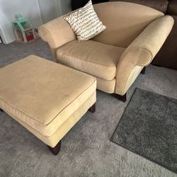 Lounge Chair & Ottoman