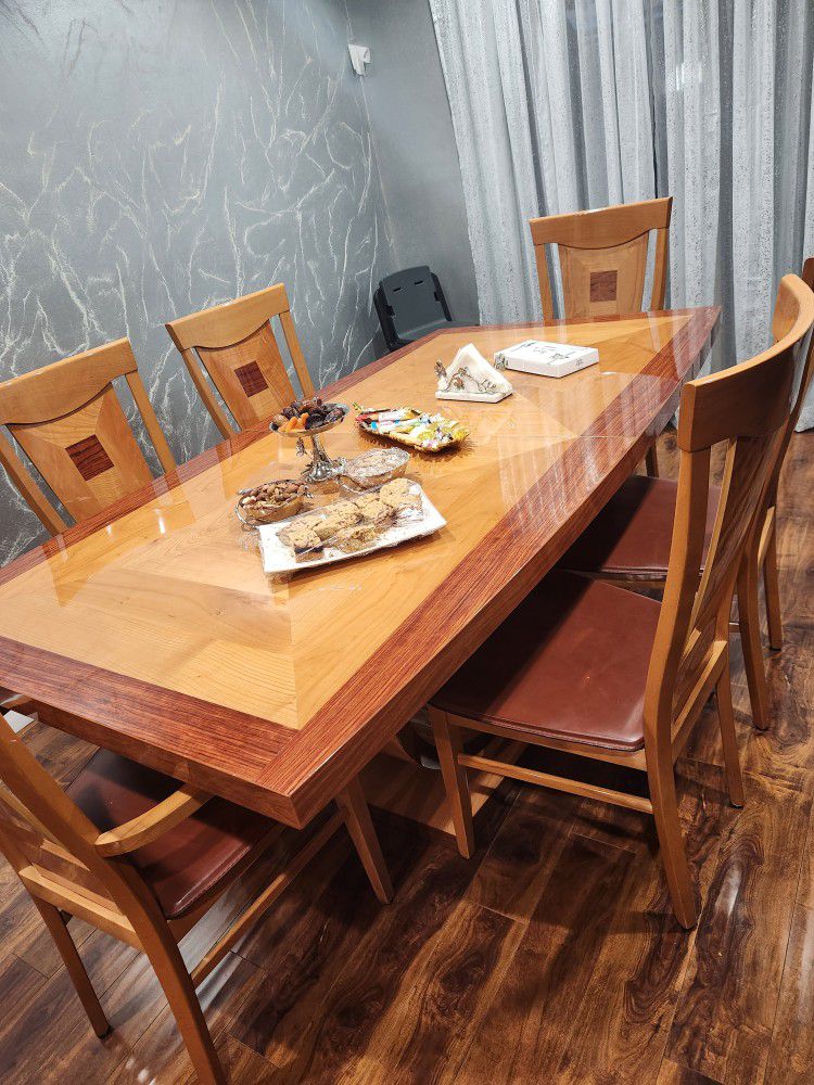 Dining Table 7 Peice 