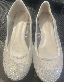 Super cute Sparkly Flats✨🥿