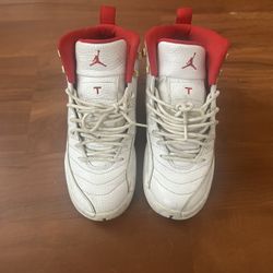 Jordan 12s Size 7 