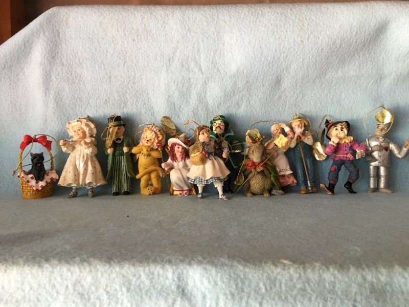 Wizard of Oz resin figures-Ashton Drake collectibles