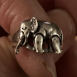 Articulated Sterling Elephant Ring
