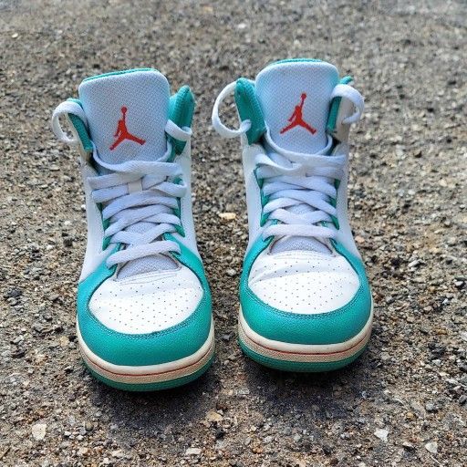 Size 7 Youth Shoes