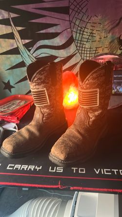 Steel toe ariat