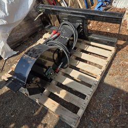 SKID STEER HYDRAULIC STUMP GRINDER ATTACHMENT