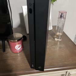 Xbox One X