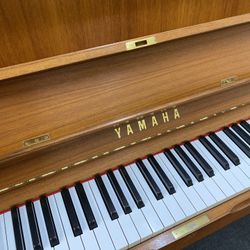 Yamaha U 7 Piano