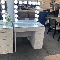 Brand New Vanity Table And Mirror Zero Down Take It Home Today 