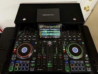 Denon Prime 4 - Like New (Only 20 gigs) + Odyssey Case + 1TB SSD Samsung 870 (Regional MX)