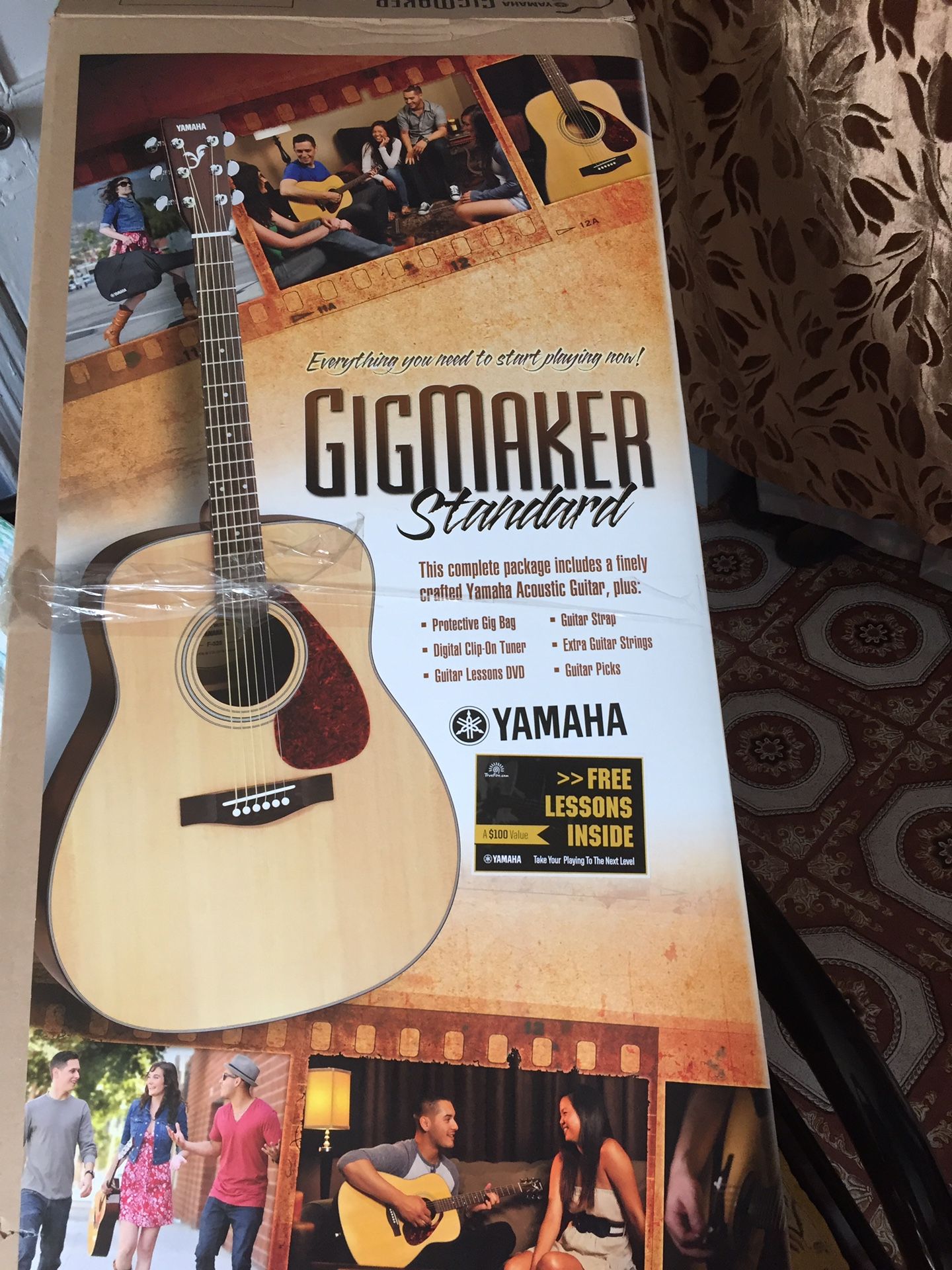 Yamaha Guitar