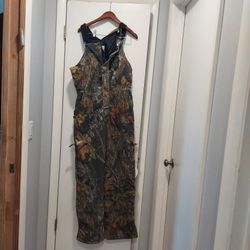 Mossy Oak Hunting Bib Overalls, Size Medium 