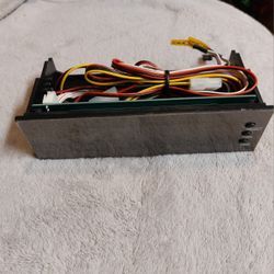 STW 5.25" PC Fan Controller/Monitor LCD New