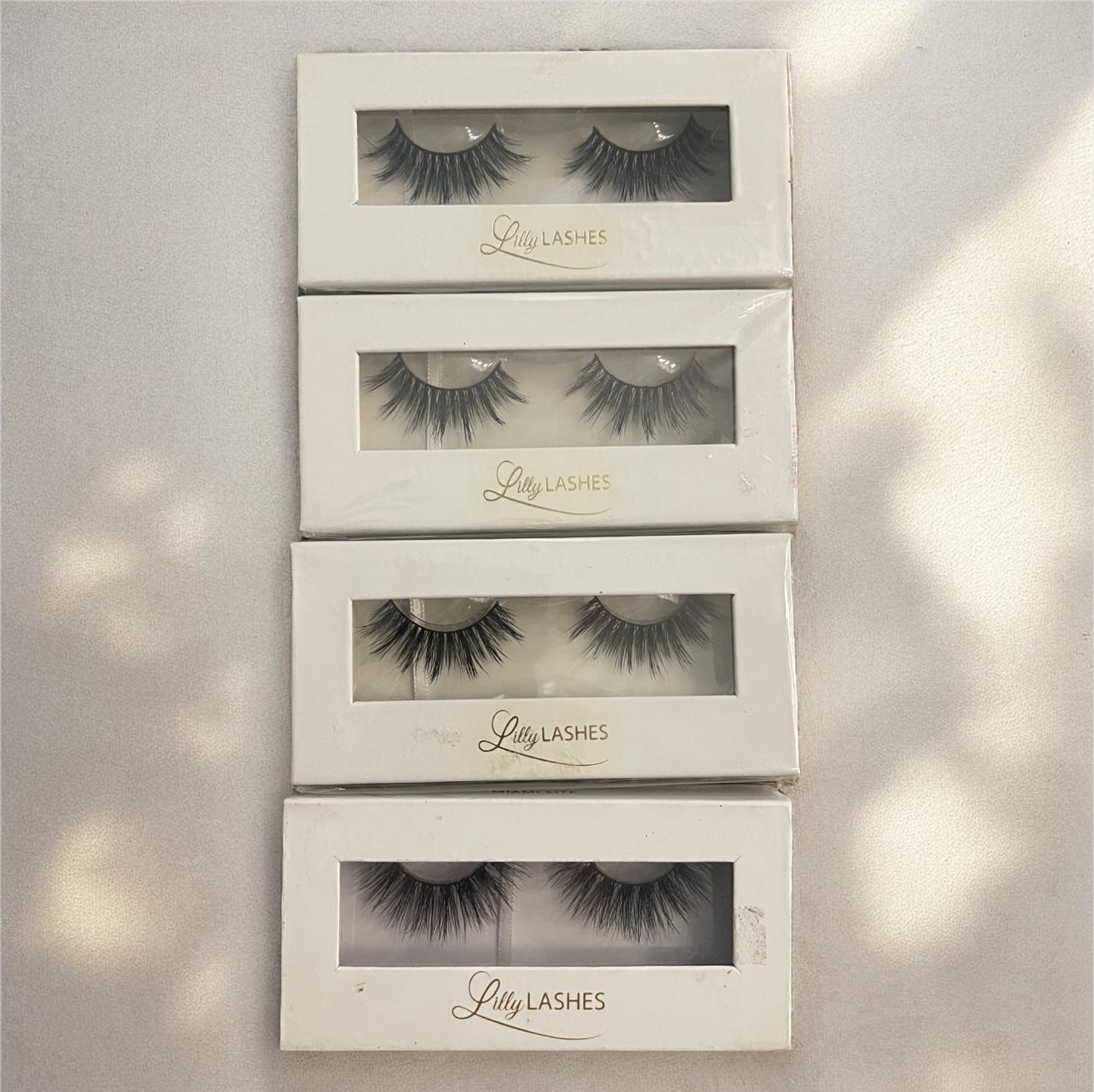 New Lilly Lashes 3 style “TEASE” 1 style “MIAMI LITE” $30 each/cada una