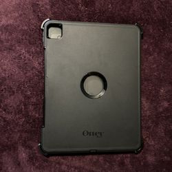 12.9” IPad Pro OtterBox Case (6th, 5th, 4th, 3rd gen)