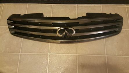 2005 INFINITI G35 GRILL