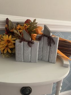 Mini Wooden Pumpkins